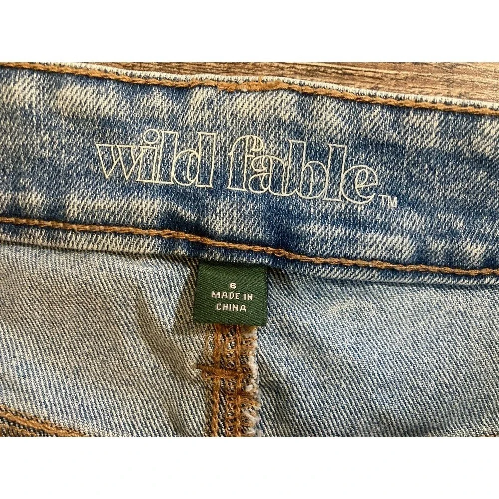 Wild Fable Women's Denim Blue Jean Front Zip Skirt Raw Hem Retro 90’s Size 6 - Picture 2 of 8